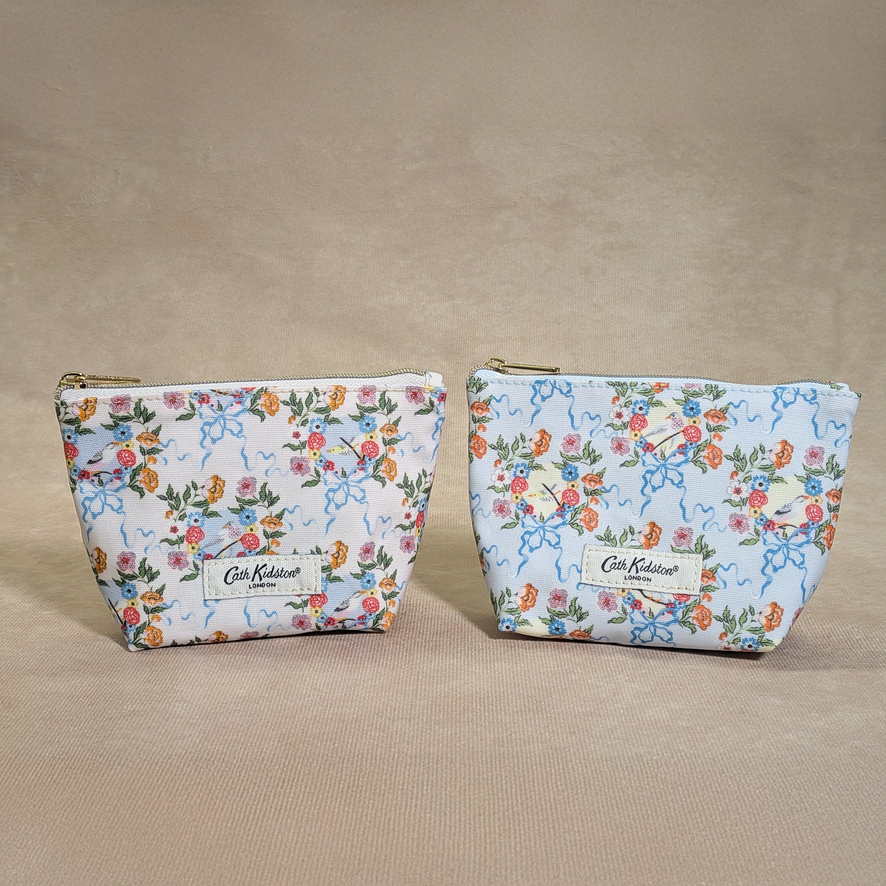 ティッシュケース付きポーチ