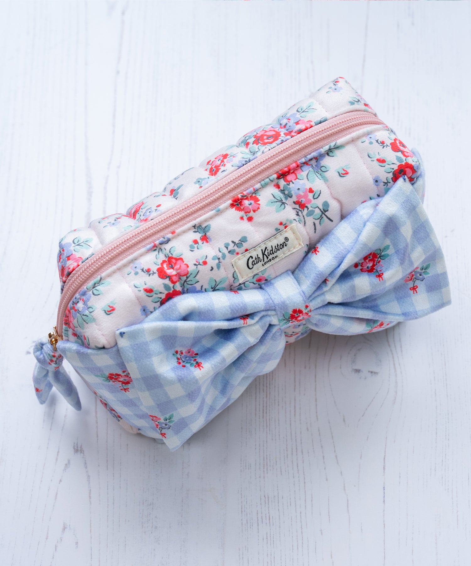 コスメポーチBIGリボン ギンガムフローラル | Cath Kidston 日本公式