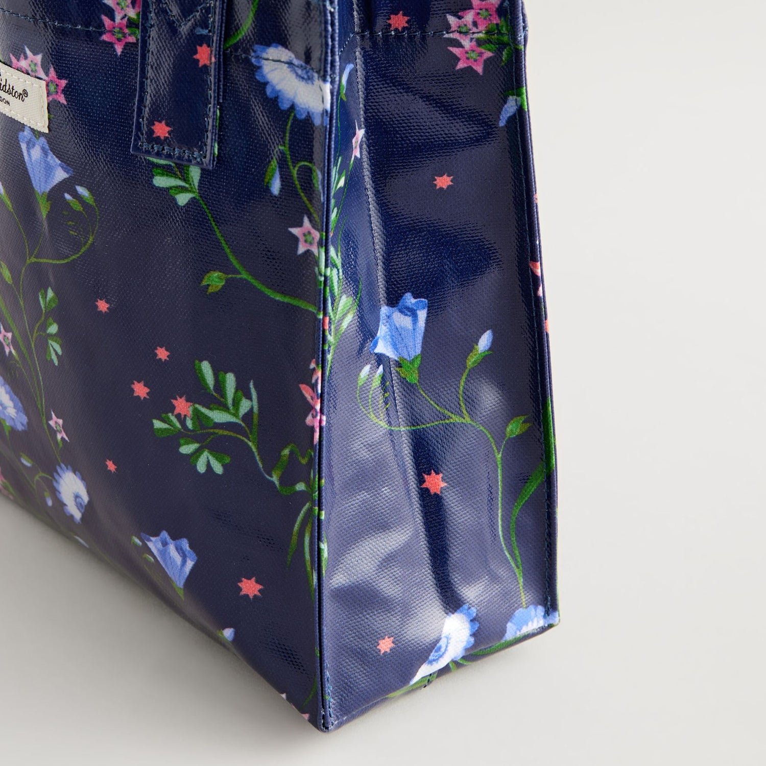 スモール ブックバッグ Nightshade | Cath Kidston 日本公式オンライン