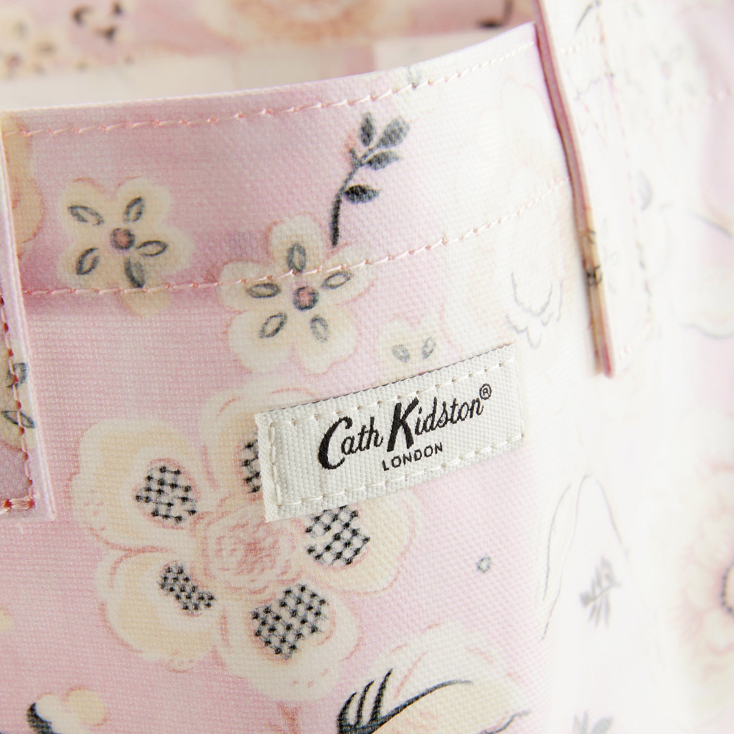 キャスキッドソンNOTECARD BOOK ラージ ブックバッグ Decorated Floral | Cath Kidston 日本公式