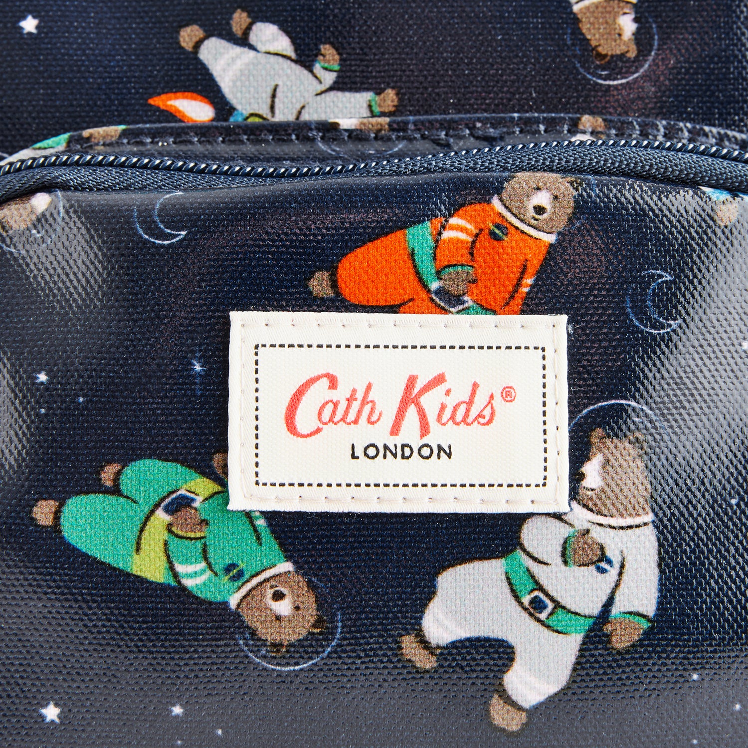 キッズ ミディアム バックパック Space Bears | Cath Kidston 日本公式