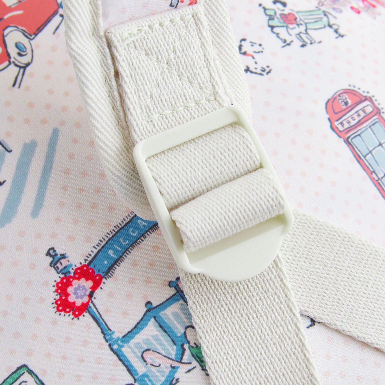 キャス キッドソン パディントン フォルダウェイ バックパック フォルダウェイ バックパック Charmed | Cath Kidston 日本公式