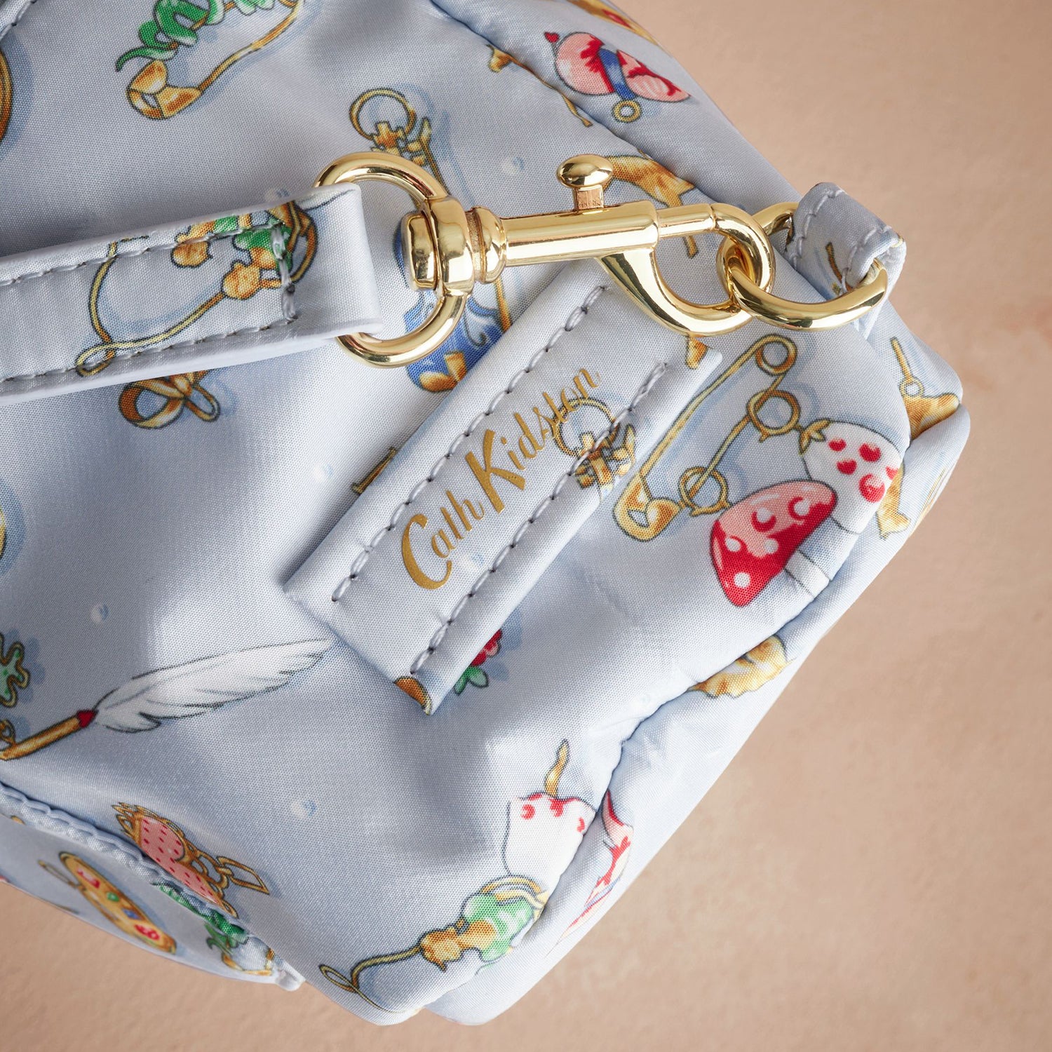 2IN1 コンパクト バックパック Charmed | Cath Kidston 日本公式