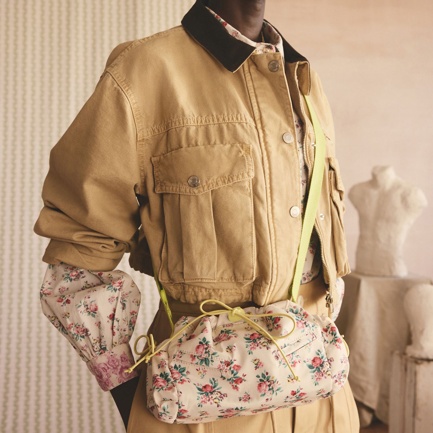 FM ユーティリティ クロスボディバッグ Icon Bunches | Cath Kidston