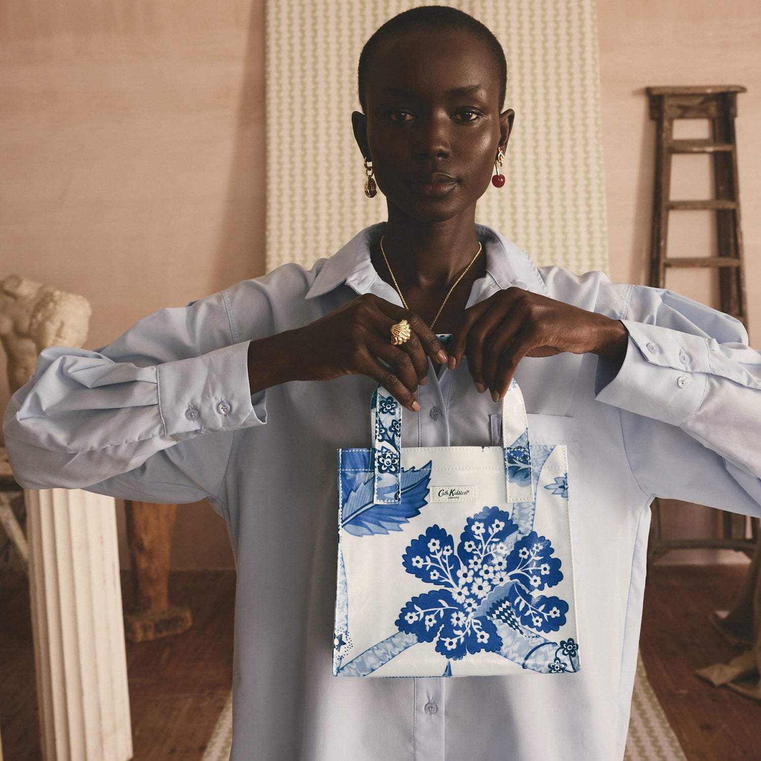 スモール ブックバッグ Doodles & Daydreams Floral | Cath Kidston