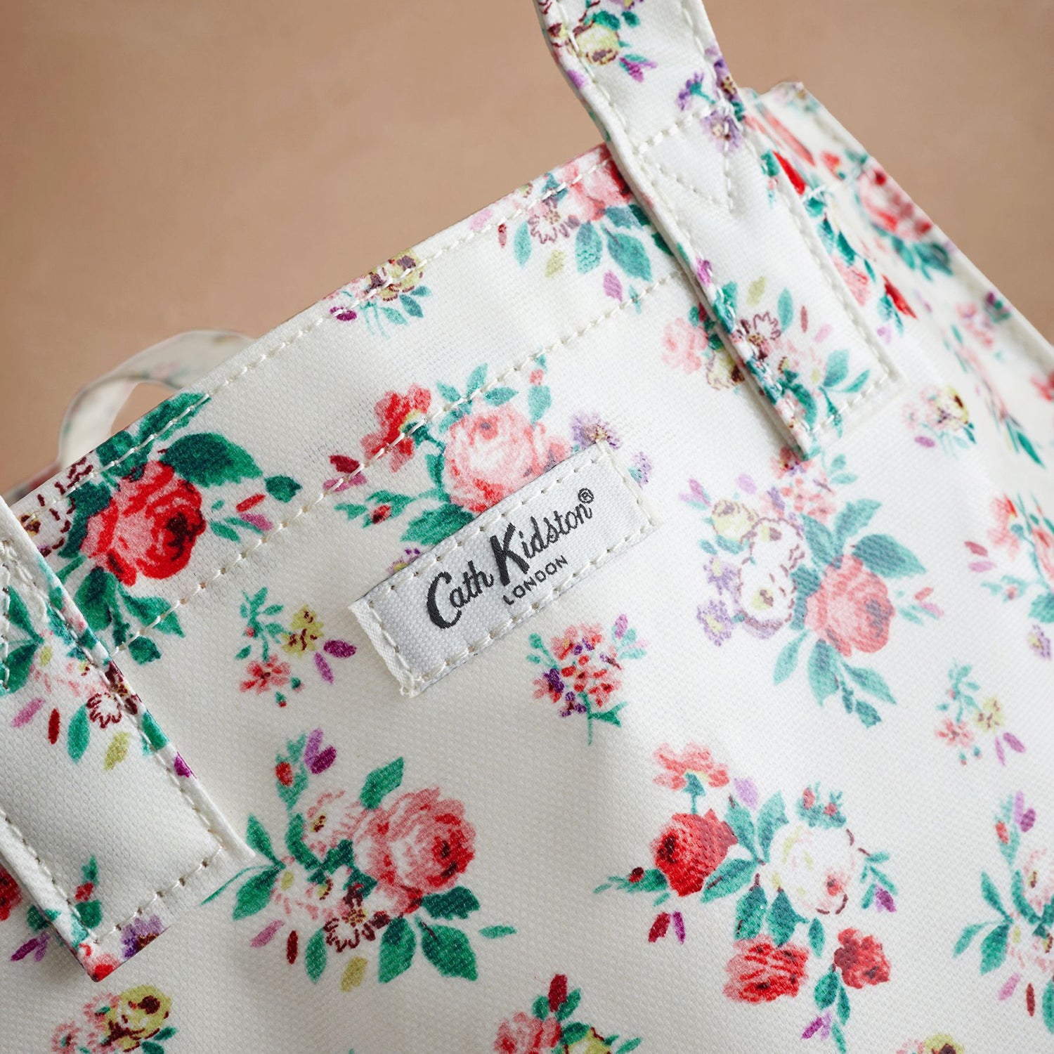 ラージ ブックバッグ Icon Bunches | Cath Kidston 日本公式オンライン