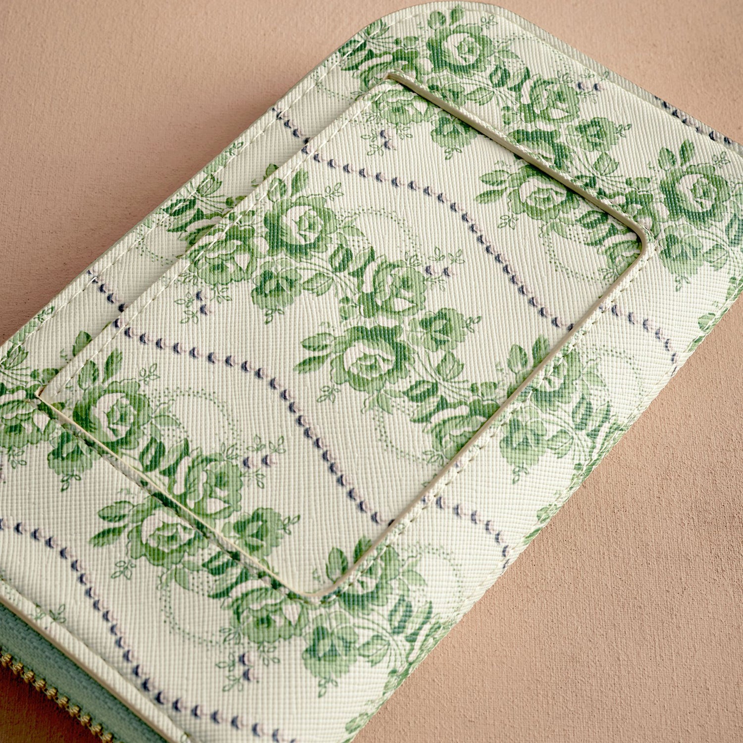 L カーブ ジップドパース Rose Pearl Miniature | Cath Kidston 日本