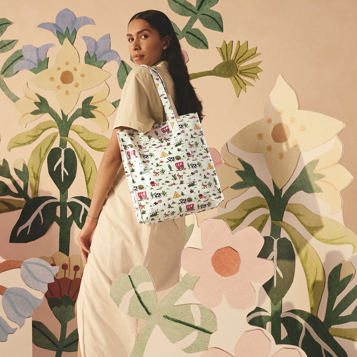ミッフィー ラージ ブックバッグ Miffy Rodeo | Cath Kidston 日本公式