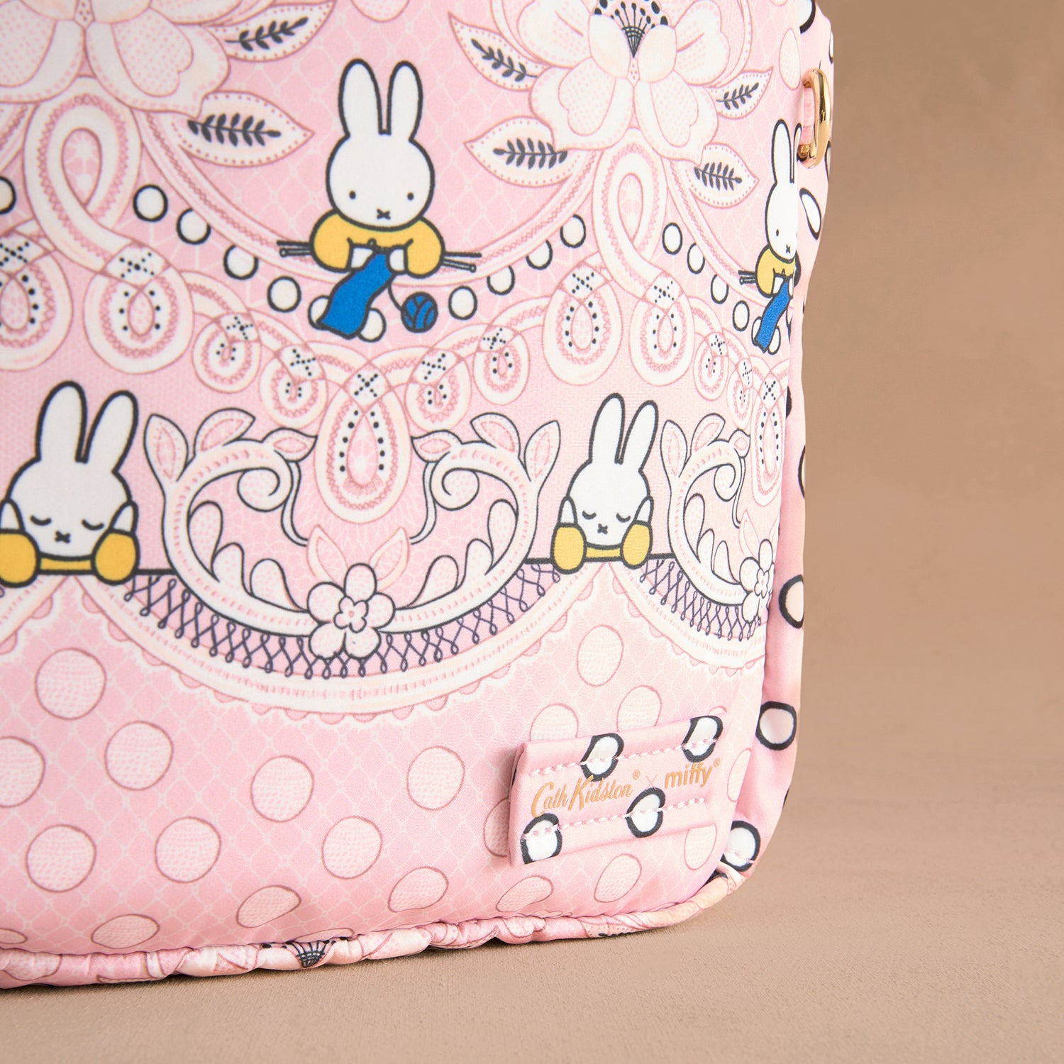 ミッフィー コンパクト バックパック Miffy Lace