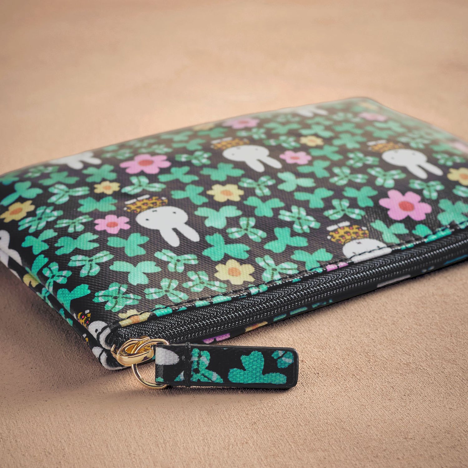 ミッフィー ジップド パース Miffy Ditsy