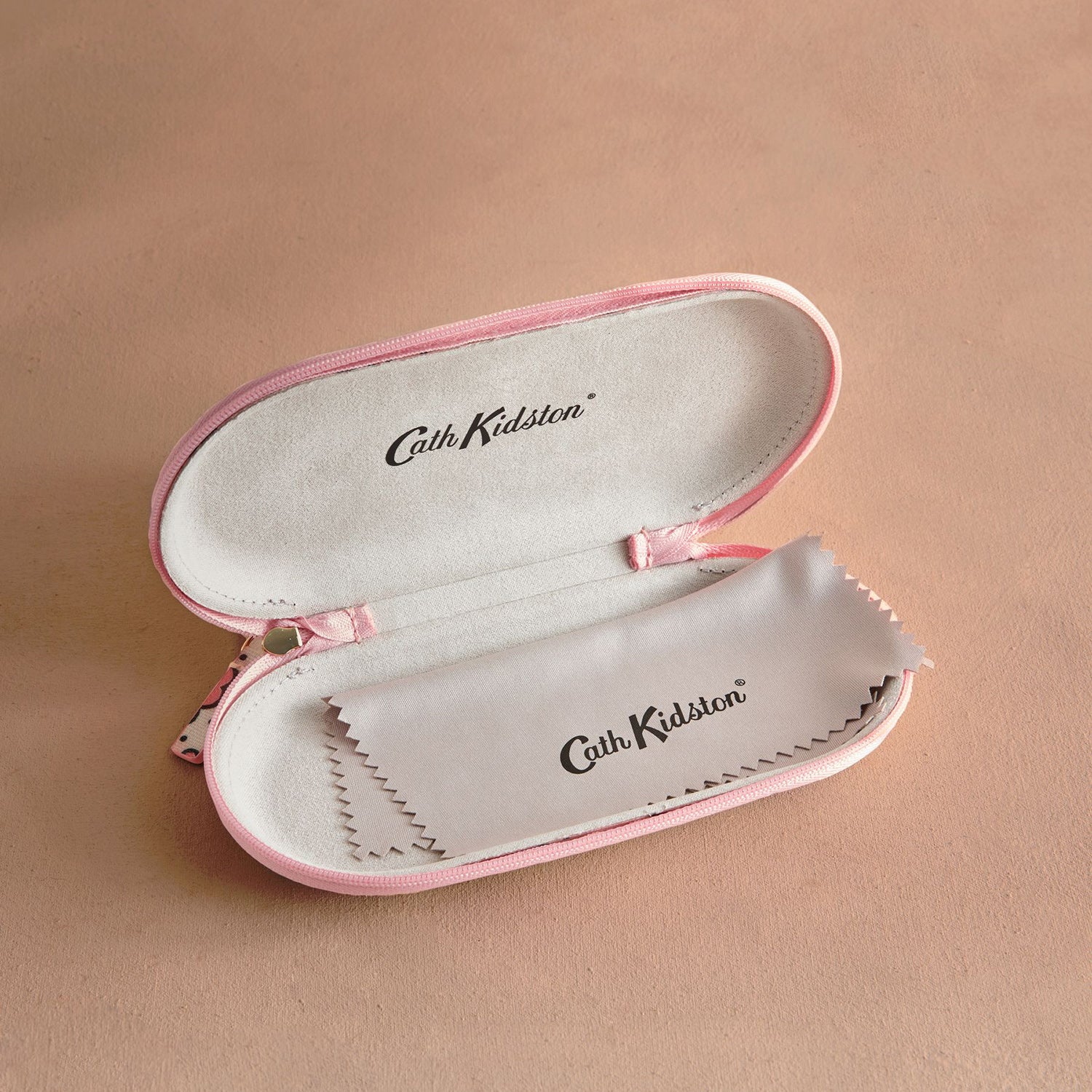 POUCH ポーチ | Cath Kidston 日本公式オンラインストア | キャス