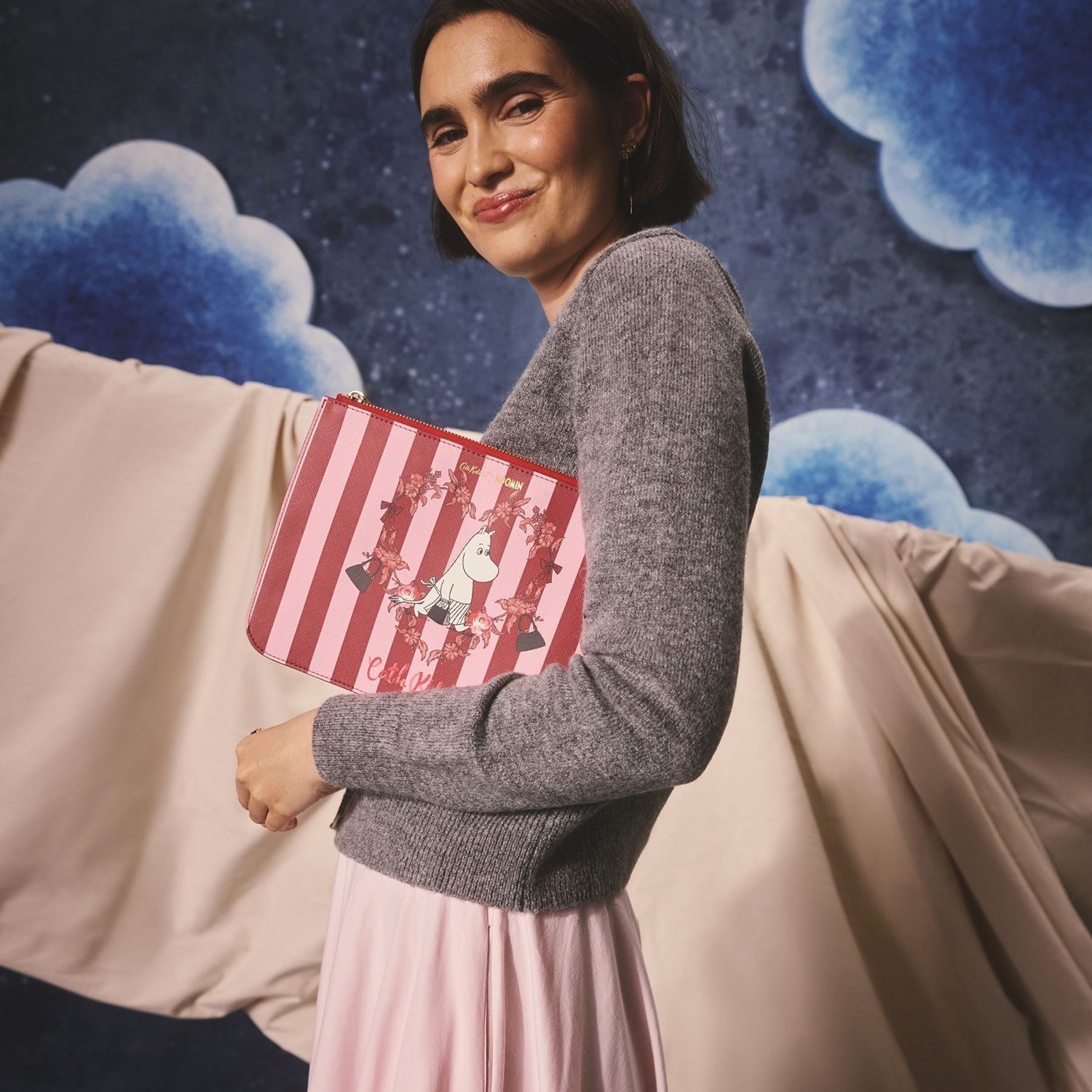ムーミン サフィアーノ ポーチ Moominmamma Stripe | Cath Kidston