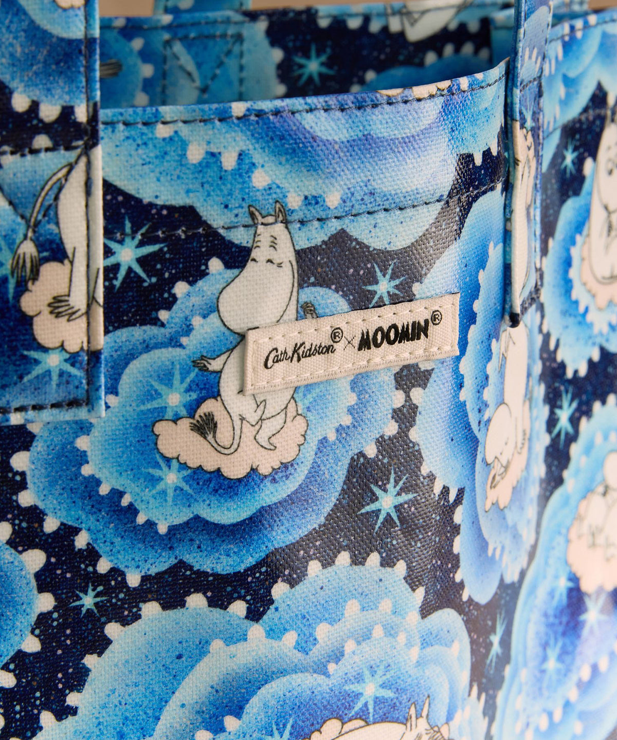 ムーミン ラージ ブックバッグ Moomin Clouds