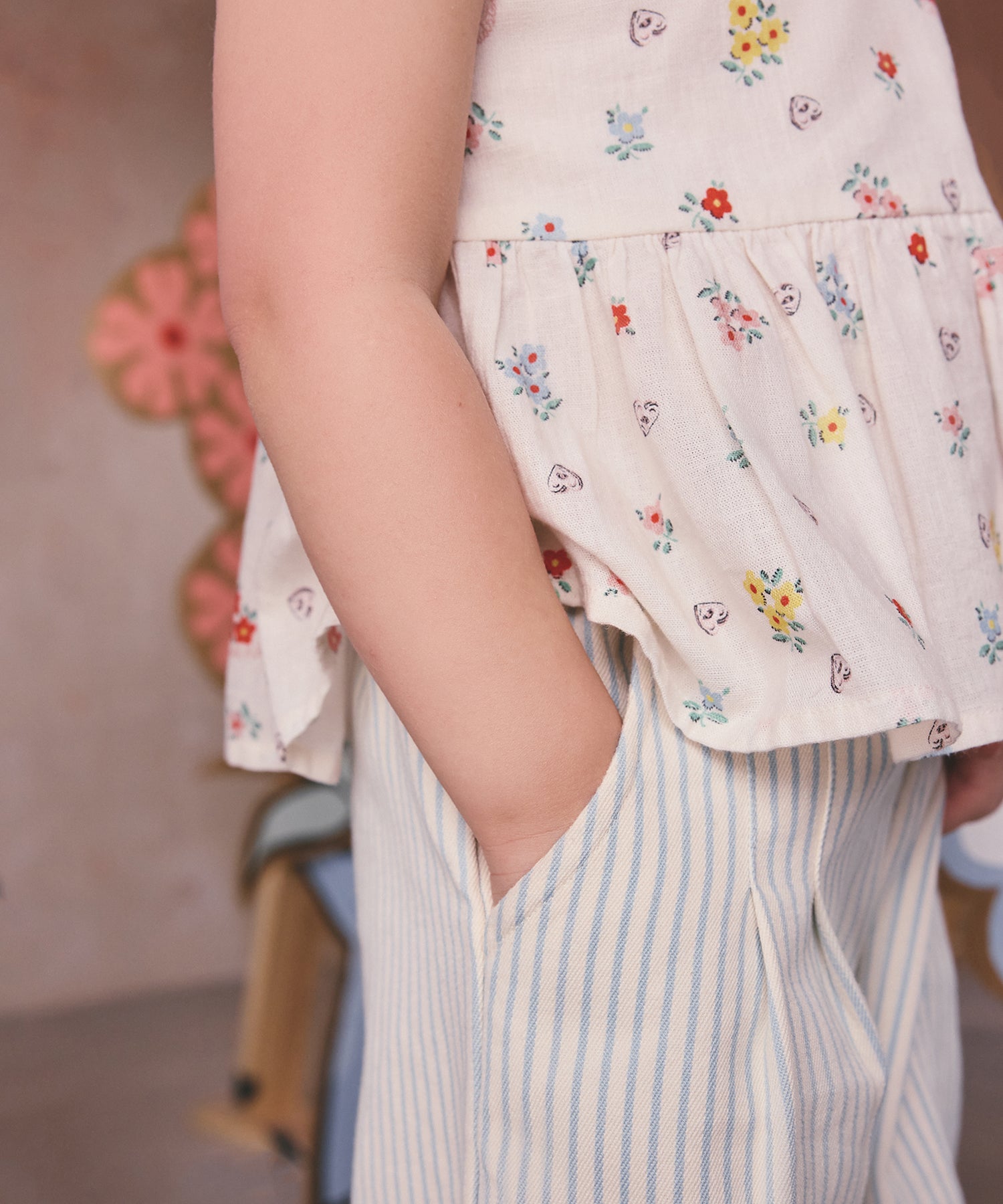 キッズ ペプラム トップス & パンツセット Button Block Floral