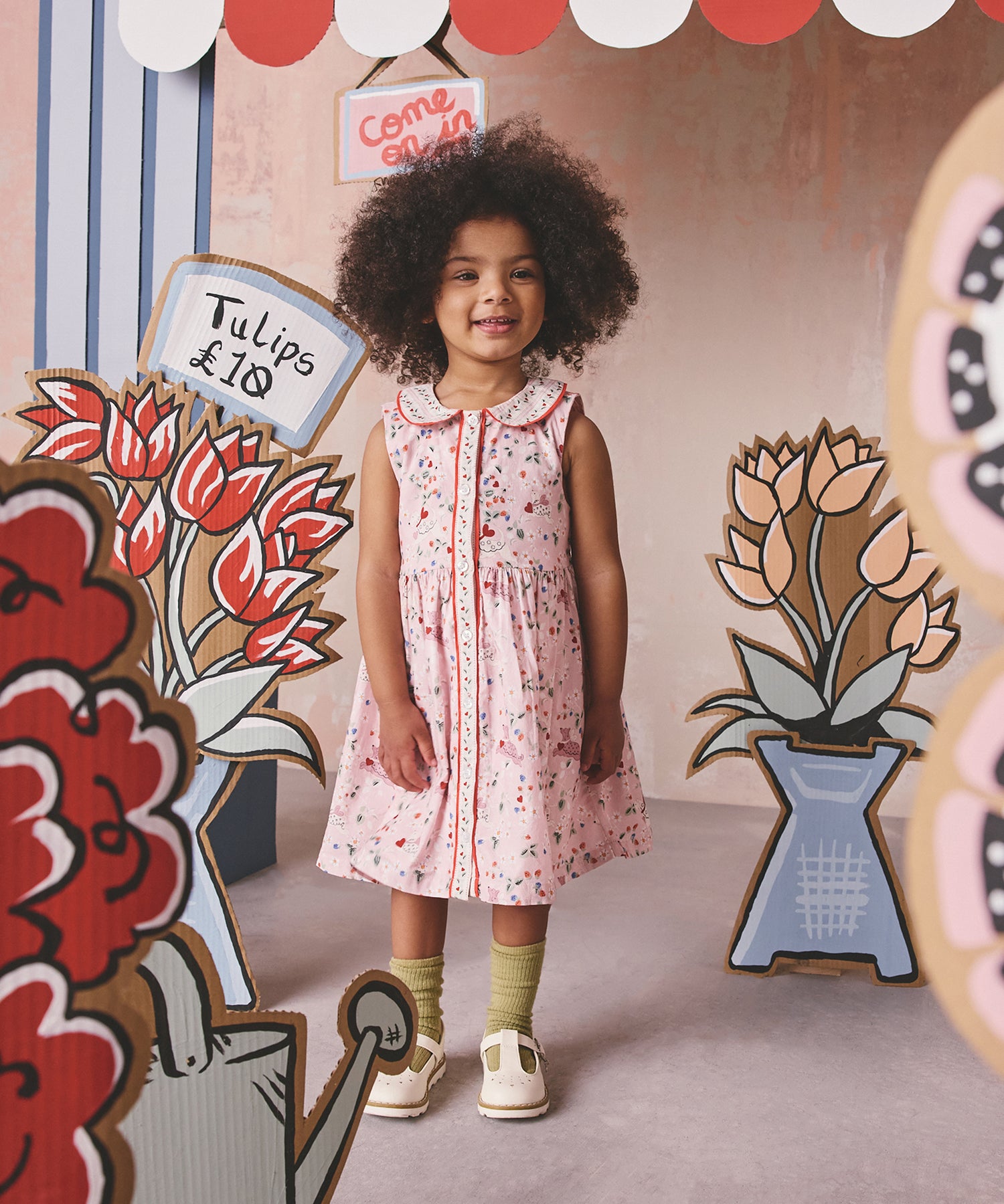 キッズ ラウンドカラー ノースリーブ ワンピース Puppy Floral