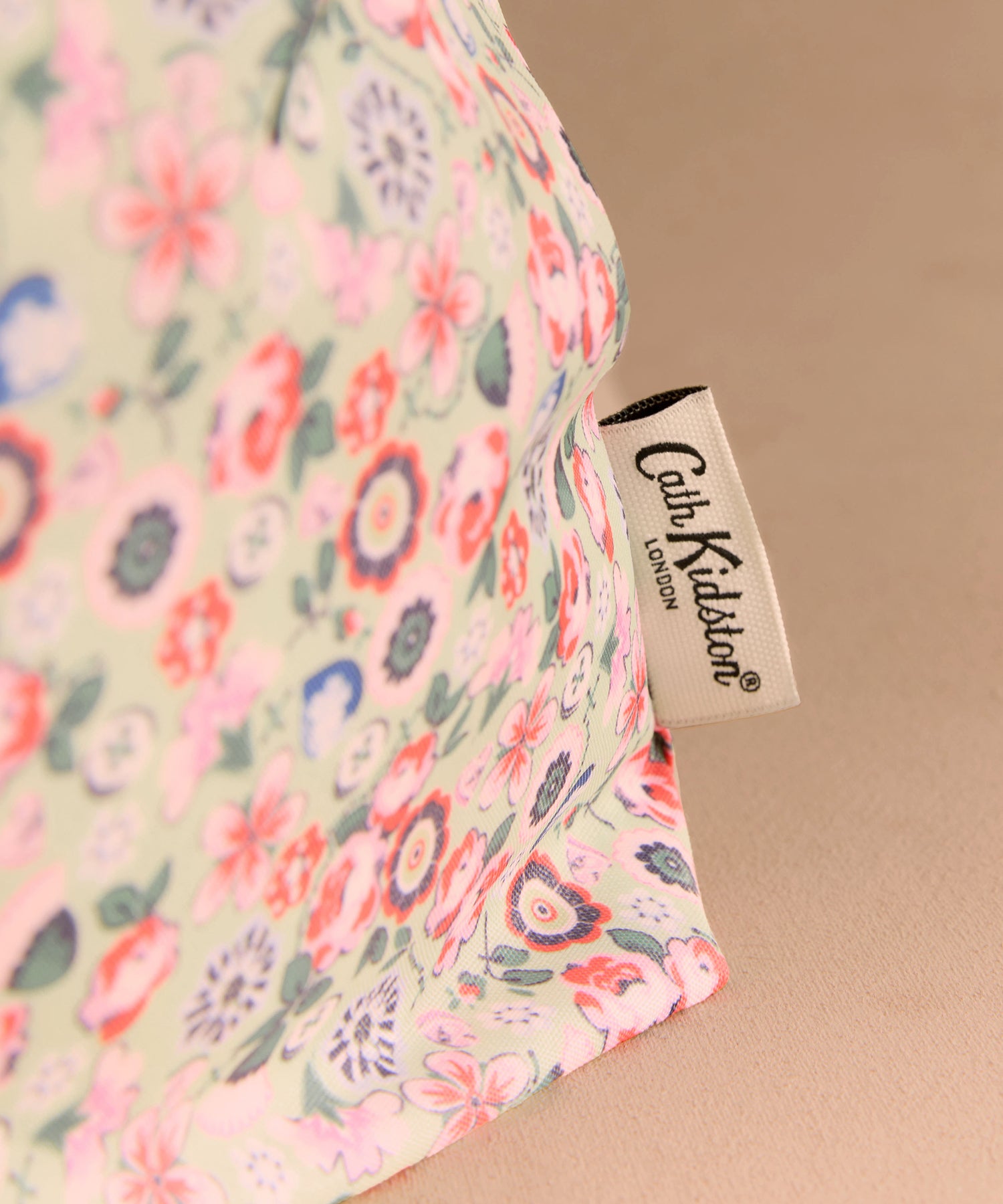 フォルダウェイ ショッパー | Cath Kidston 日本公式オンラインストア