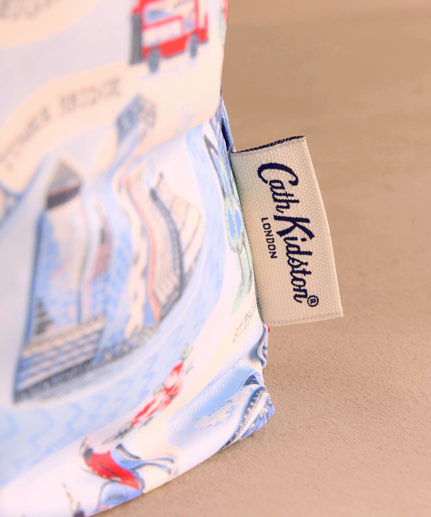 フォルダウェイ ショッパー | Cath Kidston 日本公式オンラインストア