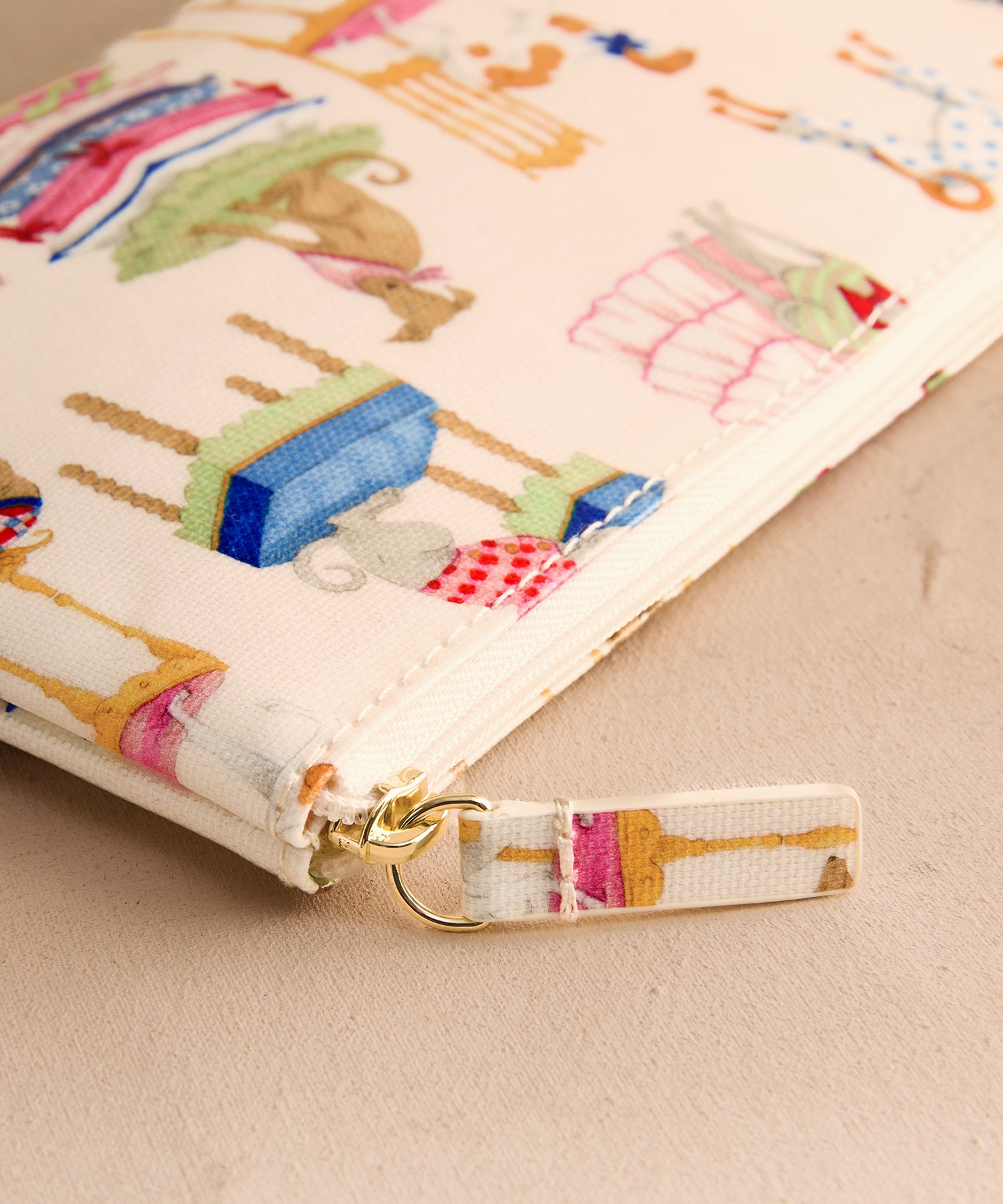 ジップド パース