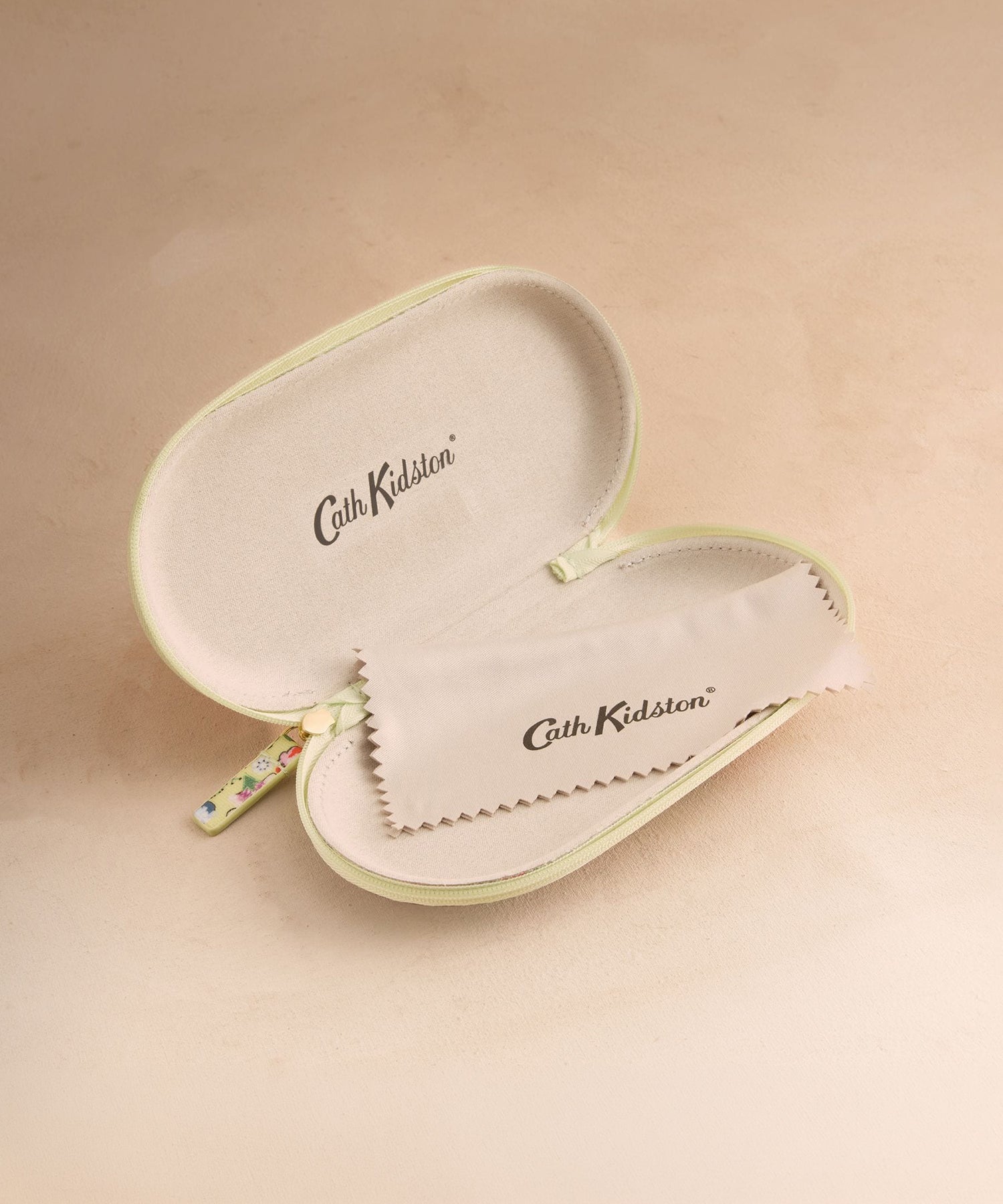 グラスケース Pearly Queen Ditsy