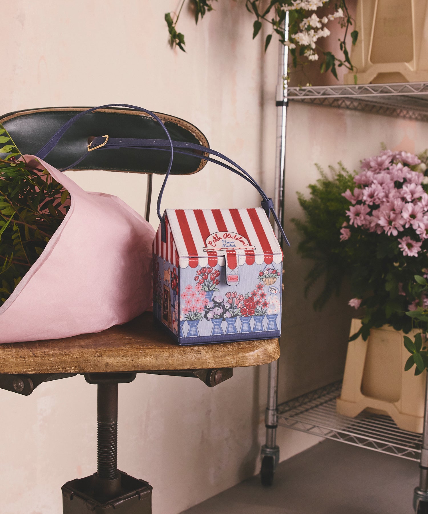 クロスボディバッグ Flower Market | Cath Kidston 日本公式オンライン