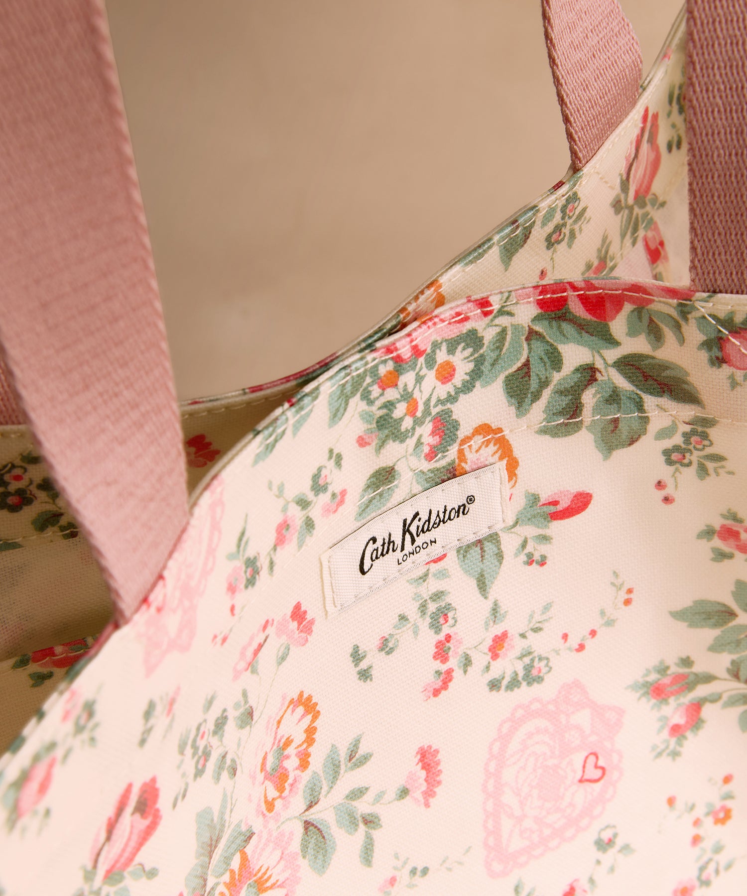 ミディアム ブックバッグ | Cath Kidston 日本公式オンラインストア