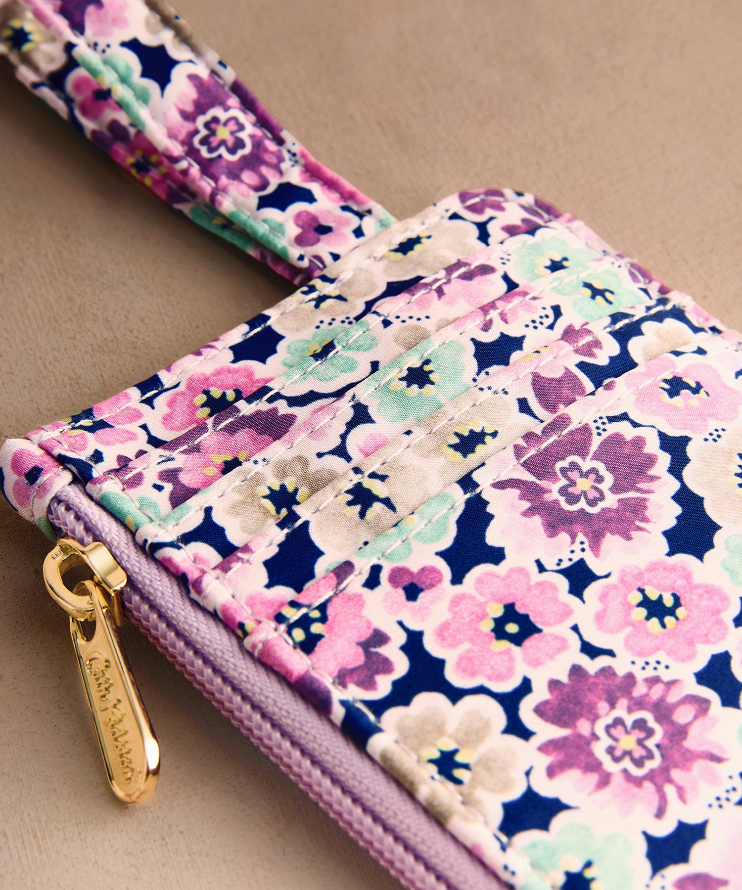 カード & コイン パースW Ditsy Camo | Cath Kidston 日本公式