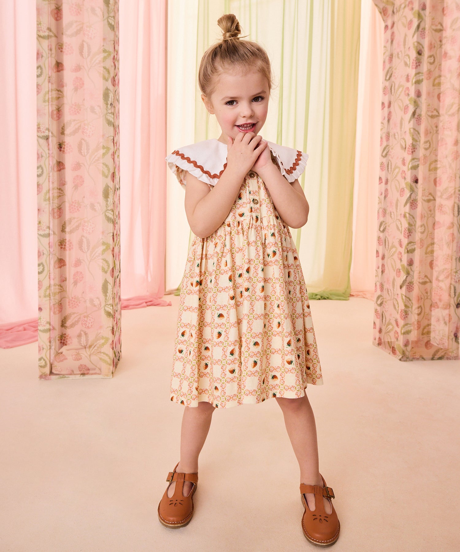 キッズ フリルカラー ワンピース Strawberry Check | Cath Kidston