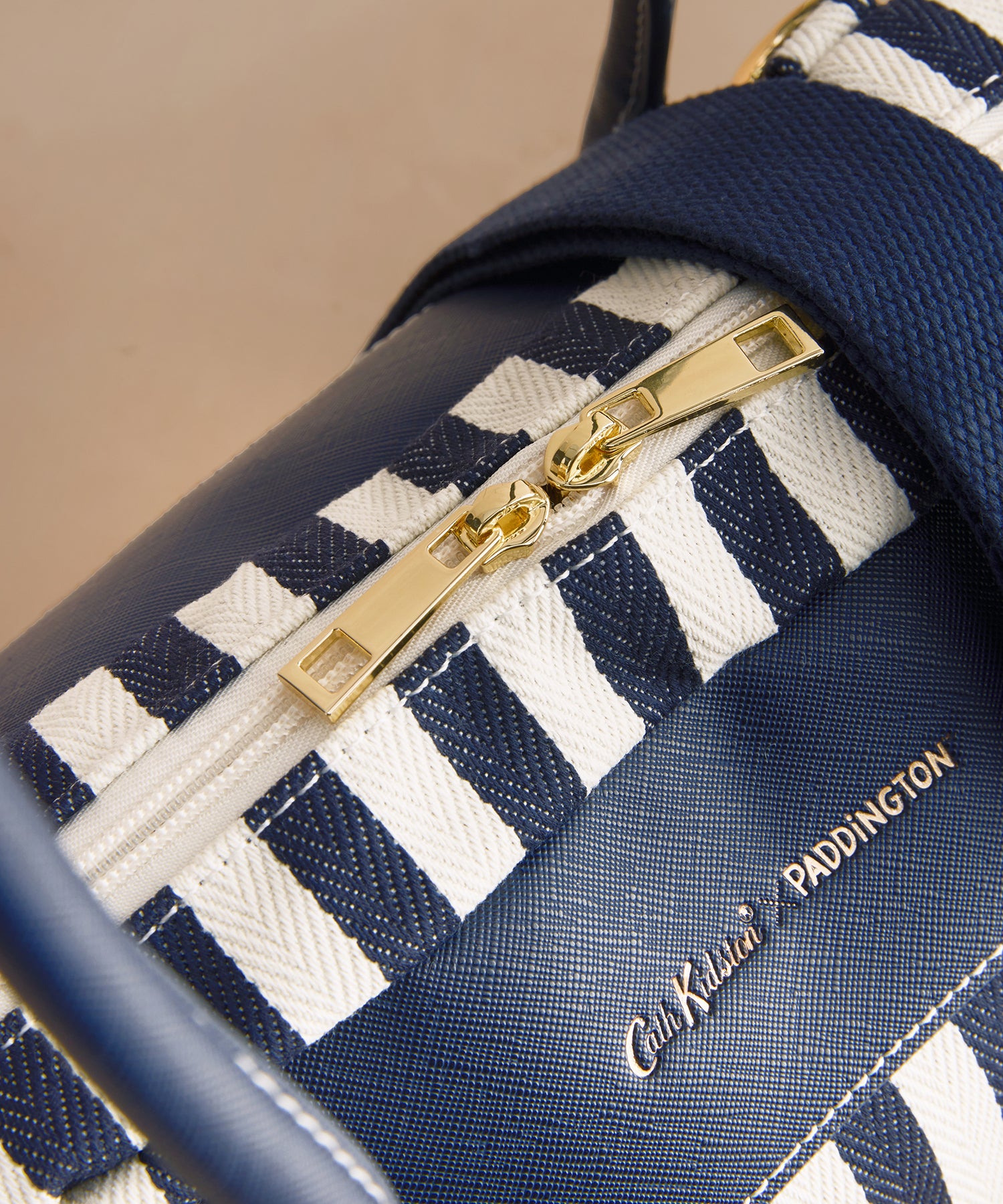 パディントン ボウリング バッグ Paddington Stripe | Cath Kidston
