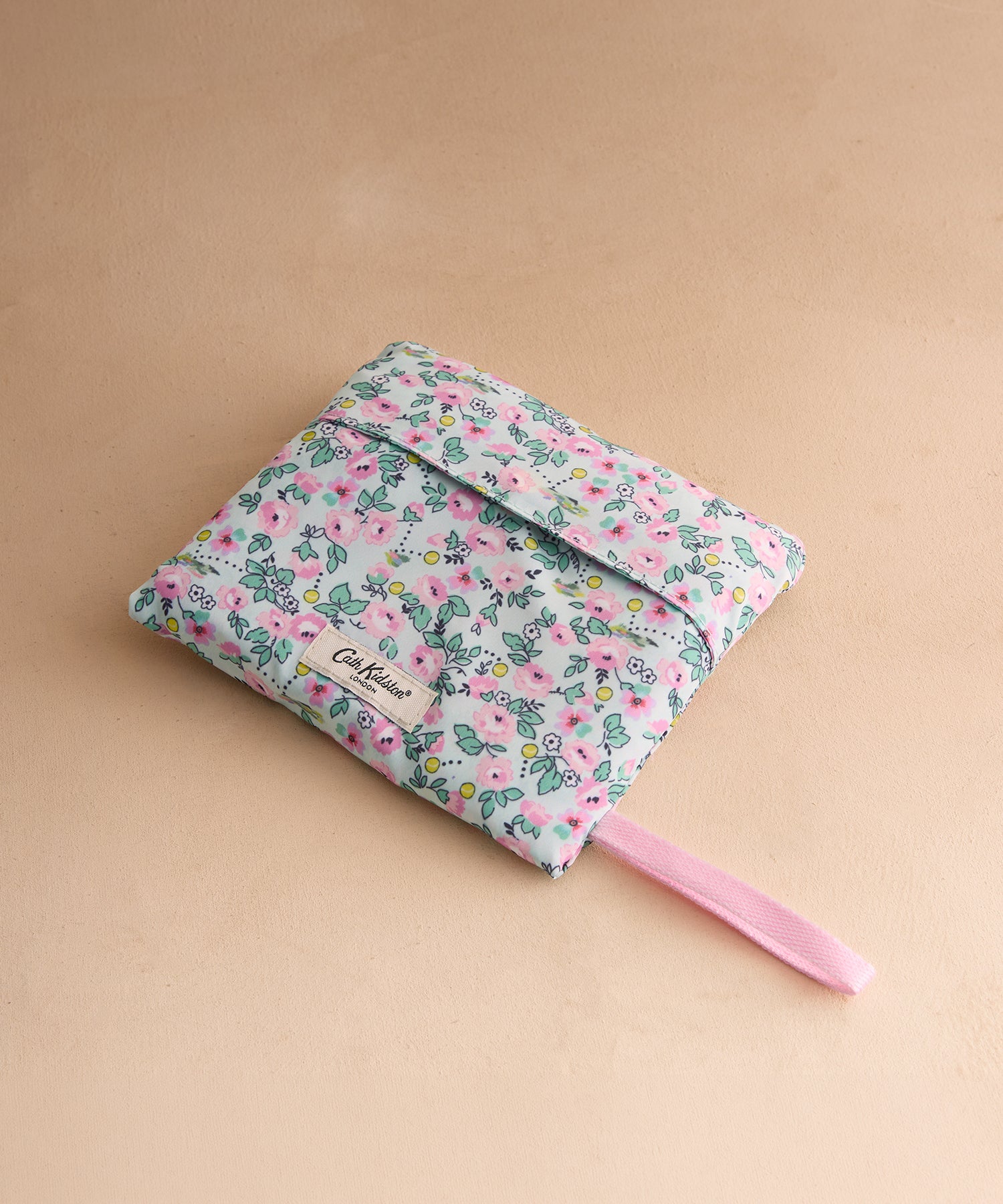ラージ フォルダウェイ トートバッグ Tennis Ditsy | Cath Kidston