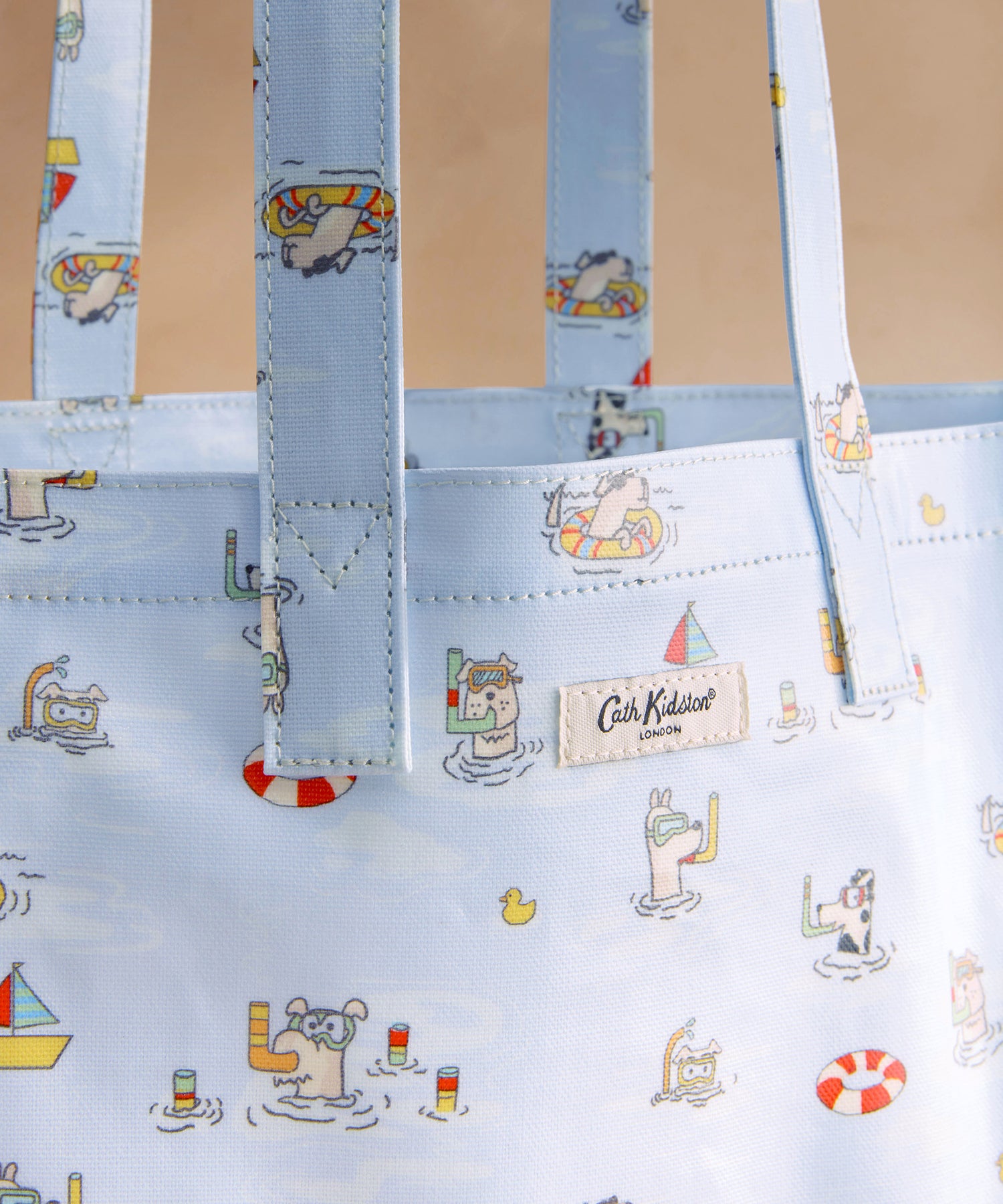 ラージ ブックバッグ | Cath Kidston 日本公式オンラインストア