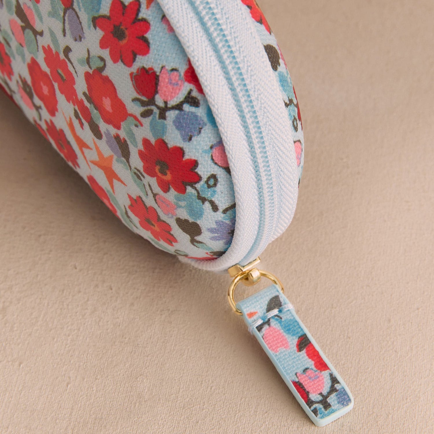 グラスケース Folding Star Ditsy | Cath Kidston 日本公式オンライン