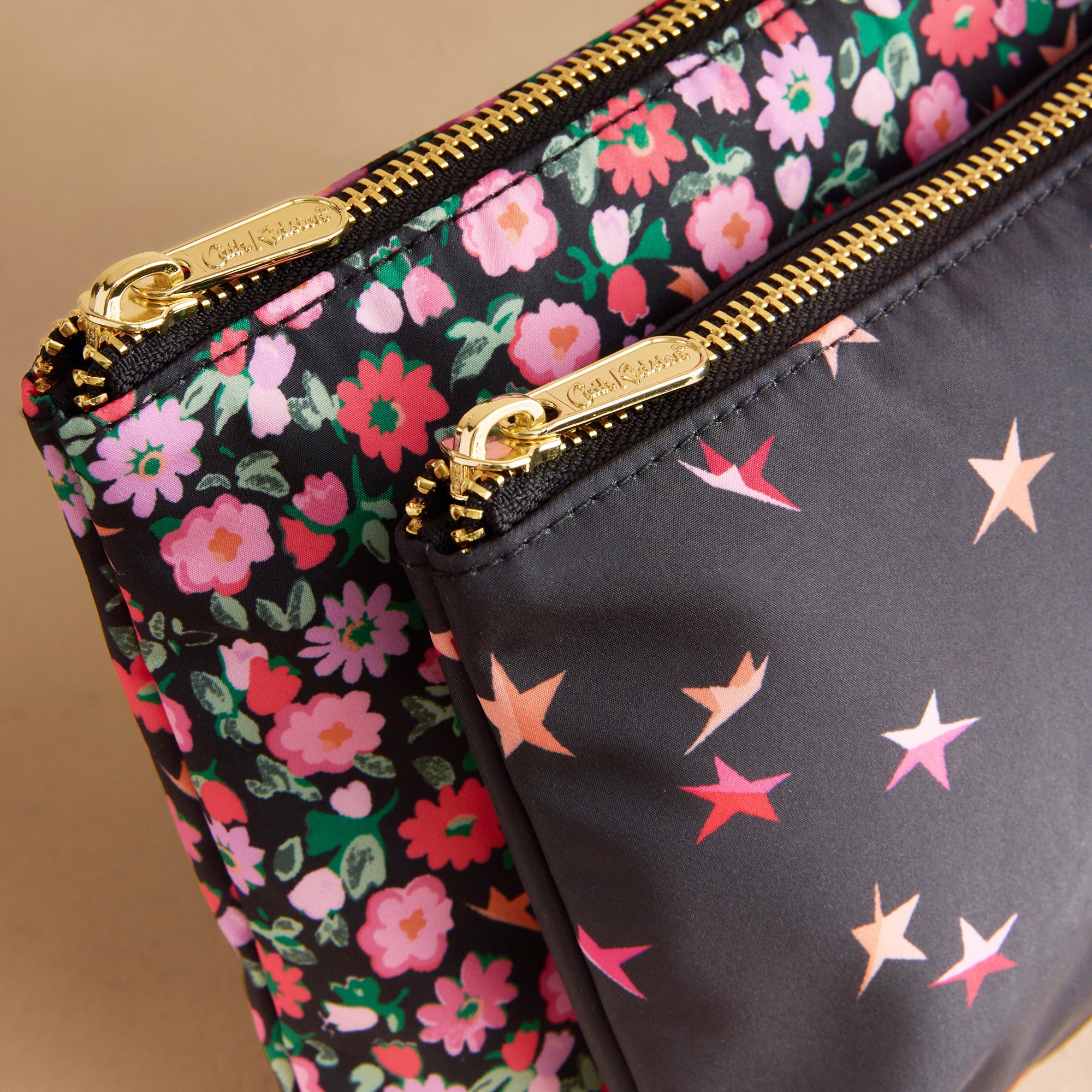 ダブルポーチFolding Star Ditsy