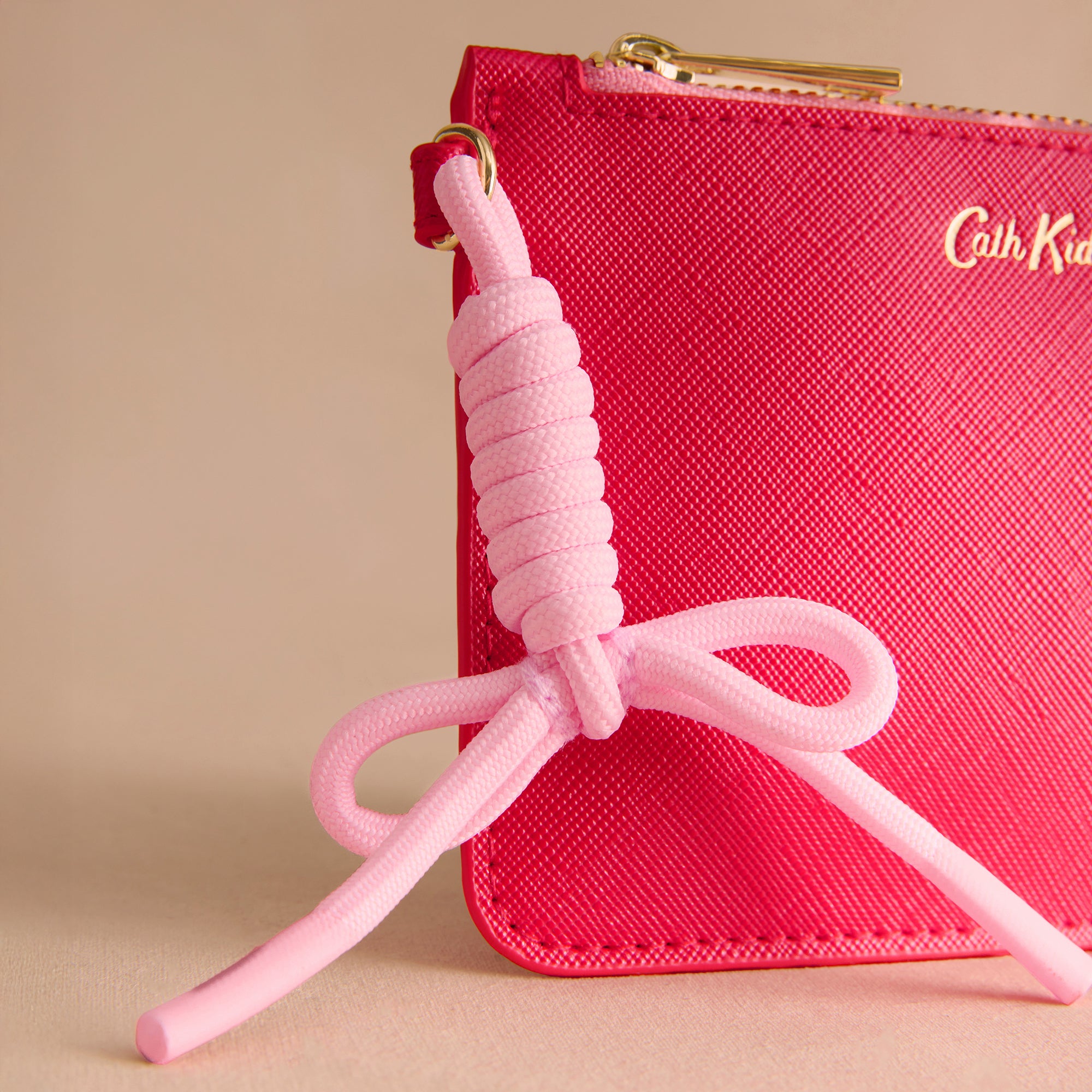 ジップド パース Red Kiss