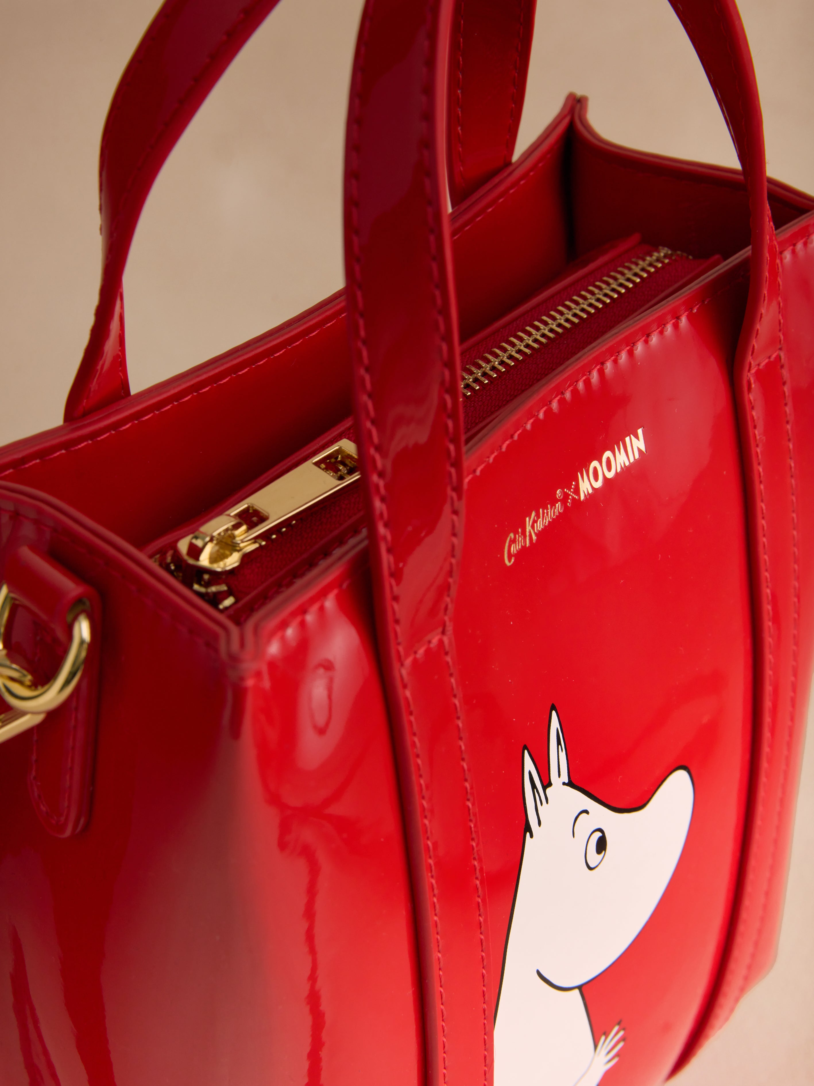 ムーミン ムーミン クロスボディバッグ Moomin Mamma | Cath Kidston 日本公式