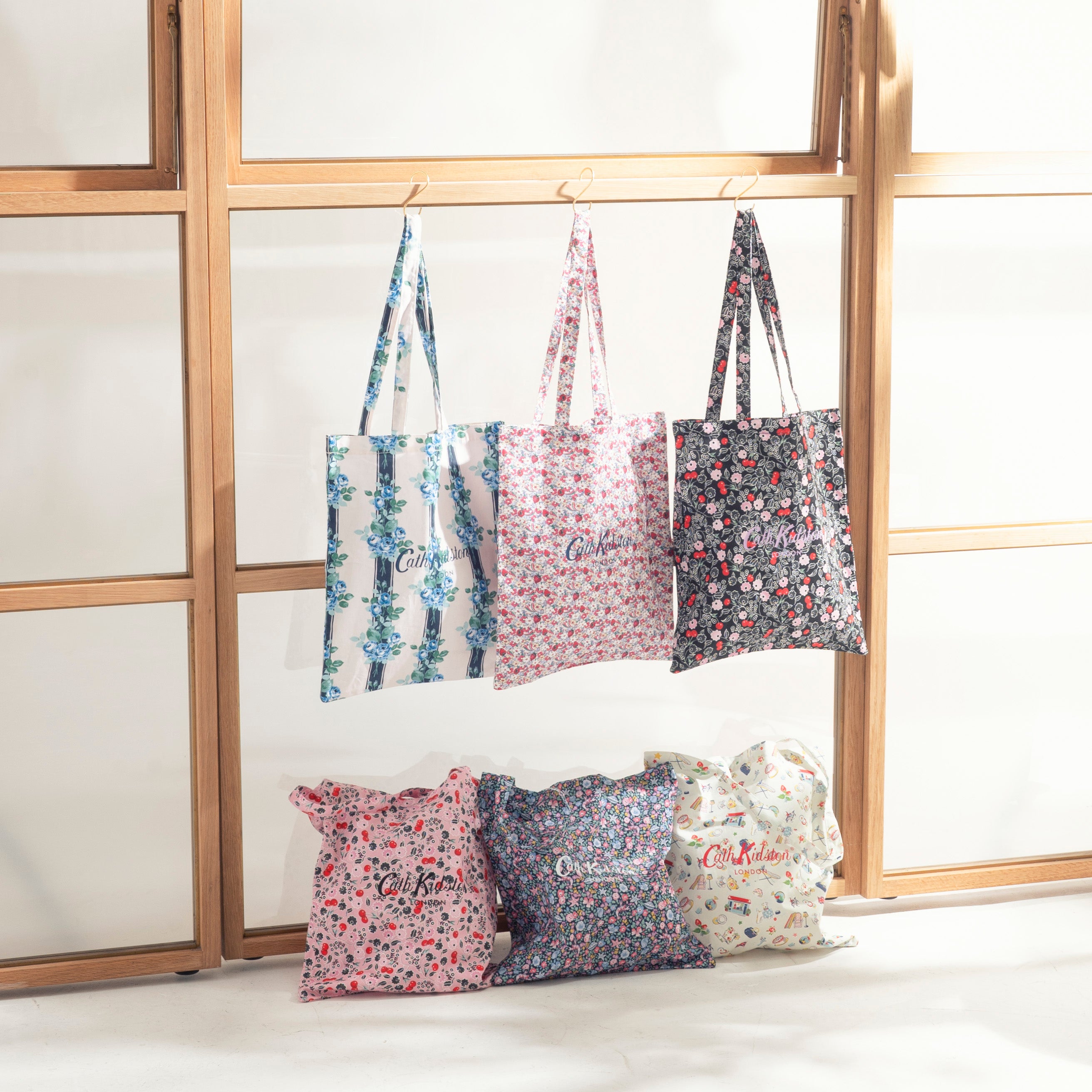 TOTE BAG | Cath Kidston 日本公式オンラインストア | キャスキッドソン