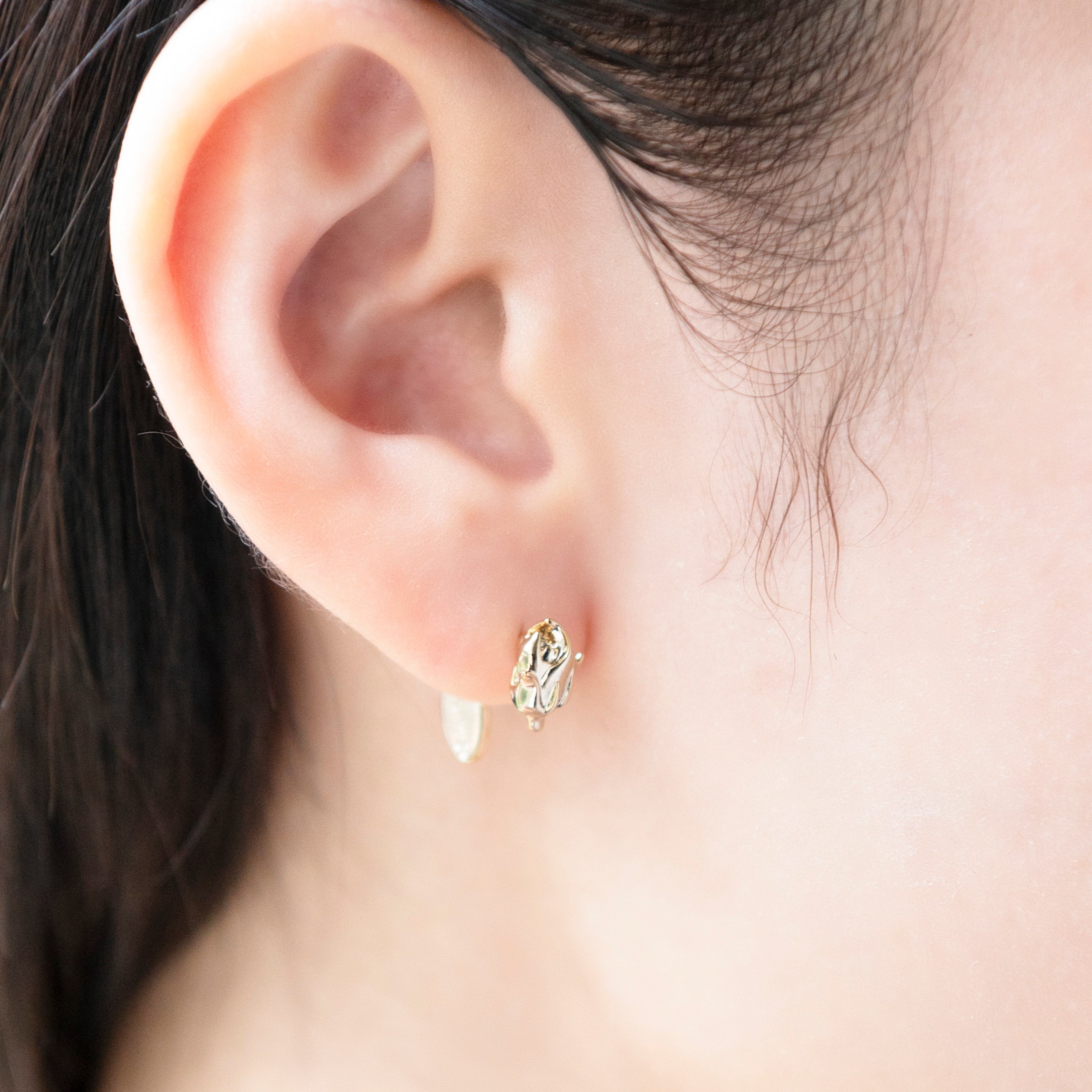 CKxLiquem ミニピアス Ribbon Floral