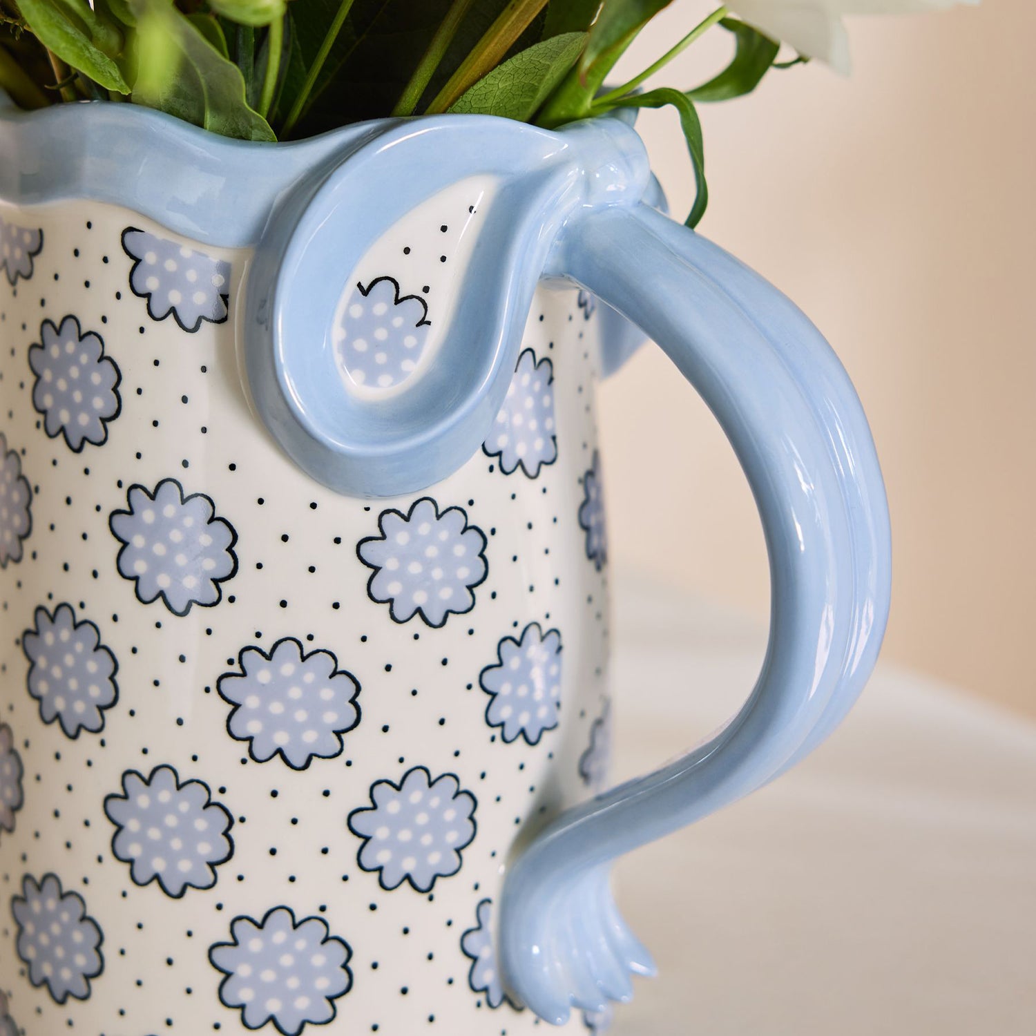 ボウ ジャグ フラワーベース