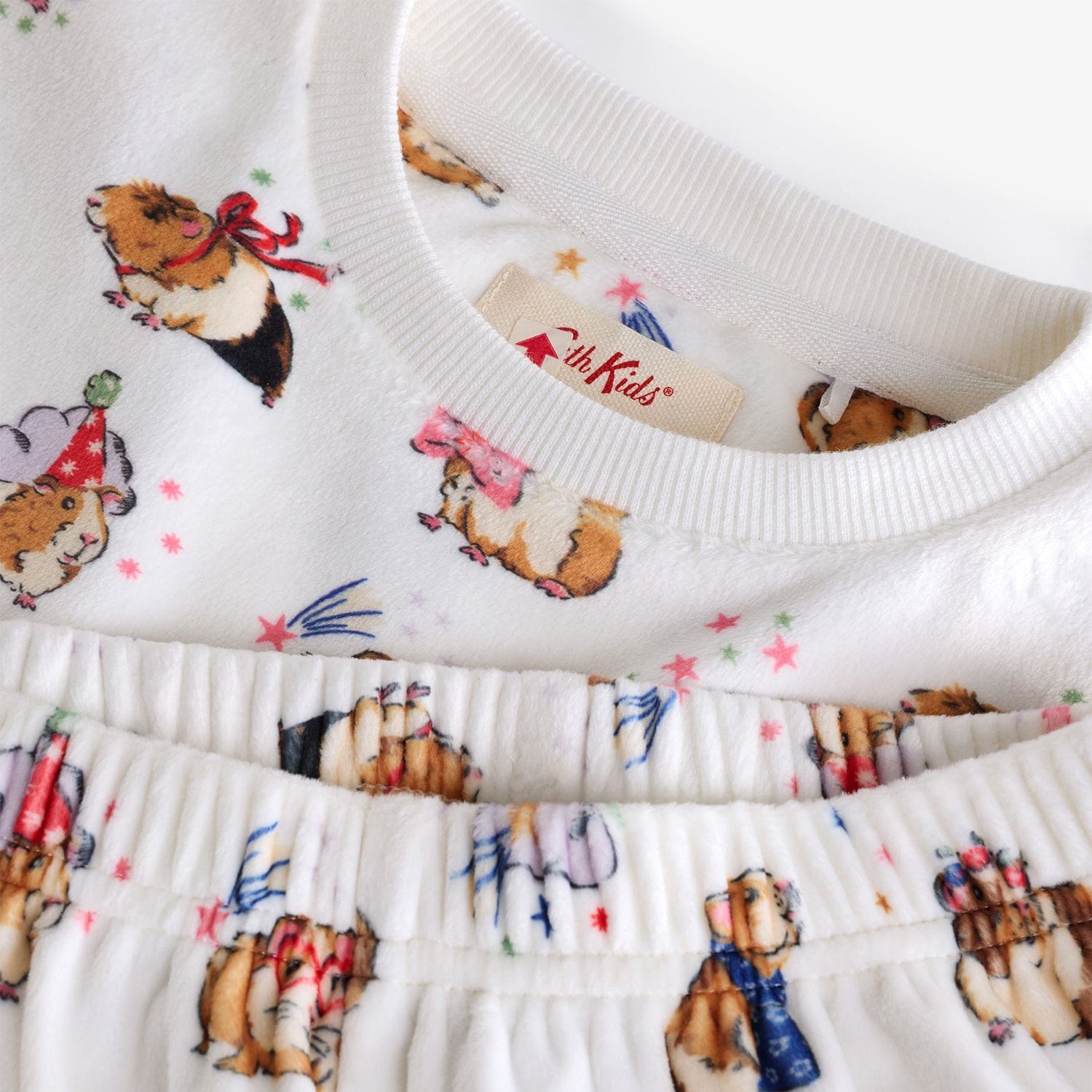 キッズ フリースパジャマ Guinea Pig | Cath Kidston 日本公式